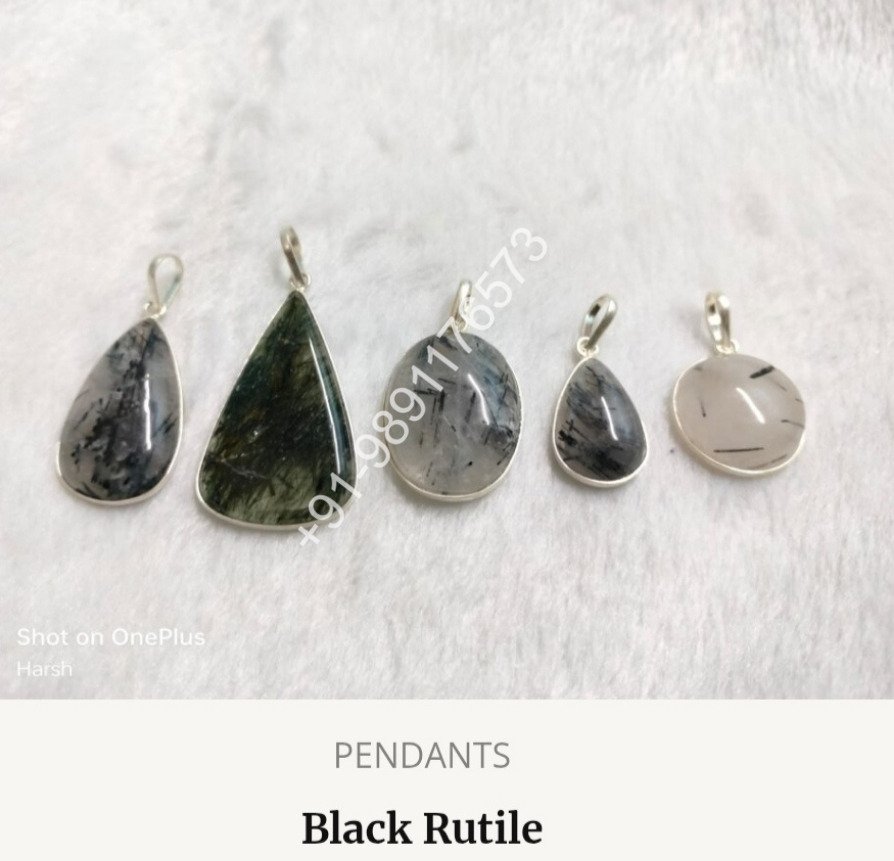 BLACK RUTILE PENDANT